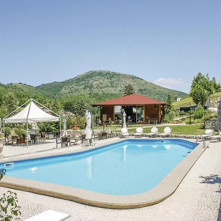 La Del Golf Holiday home